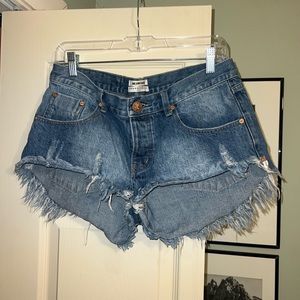 One Teaspoon Low Rise High-Low Jean shorts